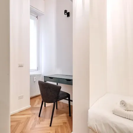 Joivy Renovated Flat By Piazza Leonardo Da Vinci Lejlighed